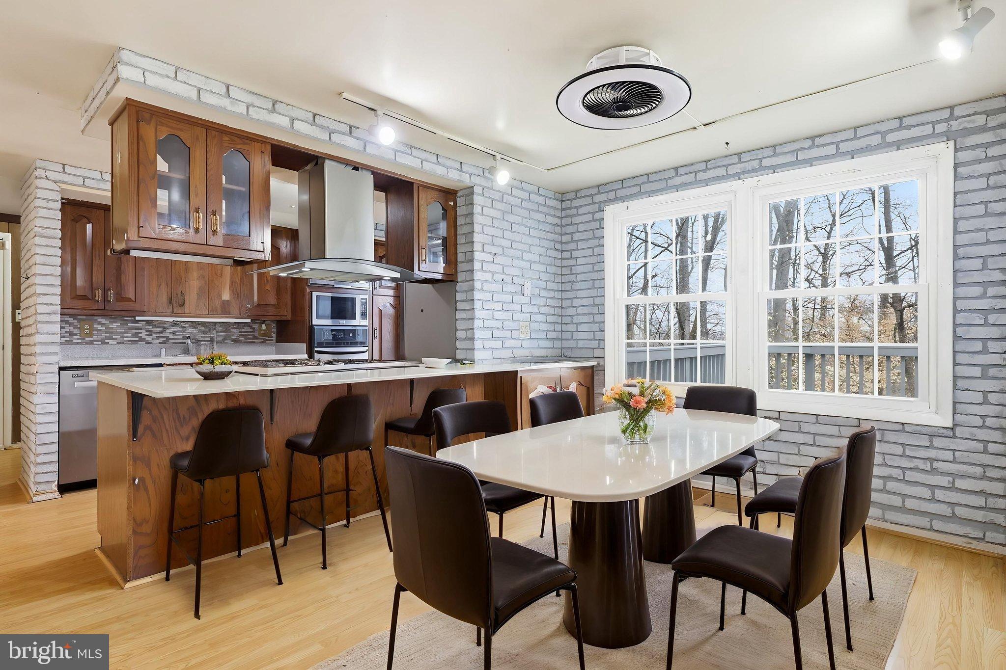 TANTALLON HILLS - Residential