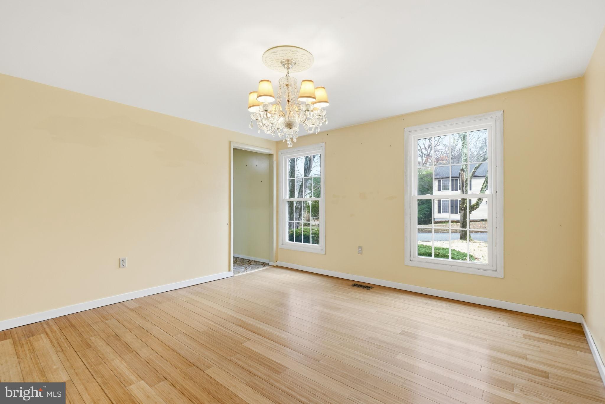 TANTALLON HILLS - Residential