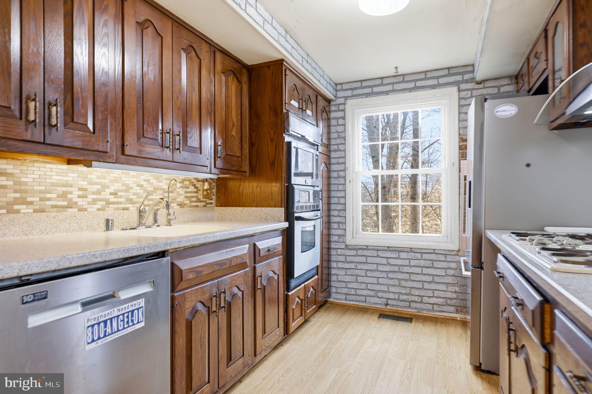 TANTALLON HILLS - Residential