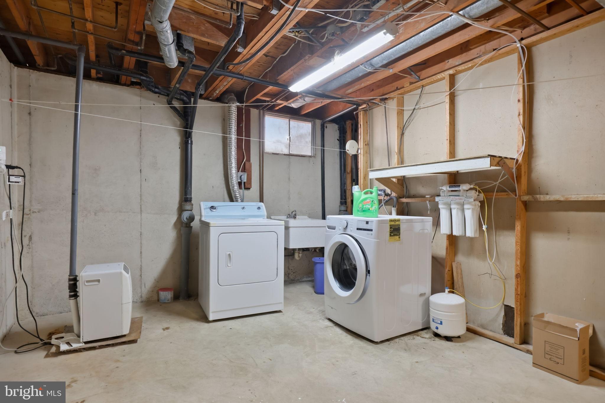 TANTALLON HILLS - Residential