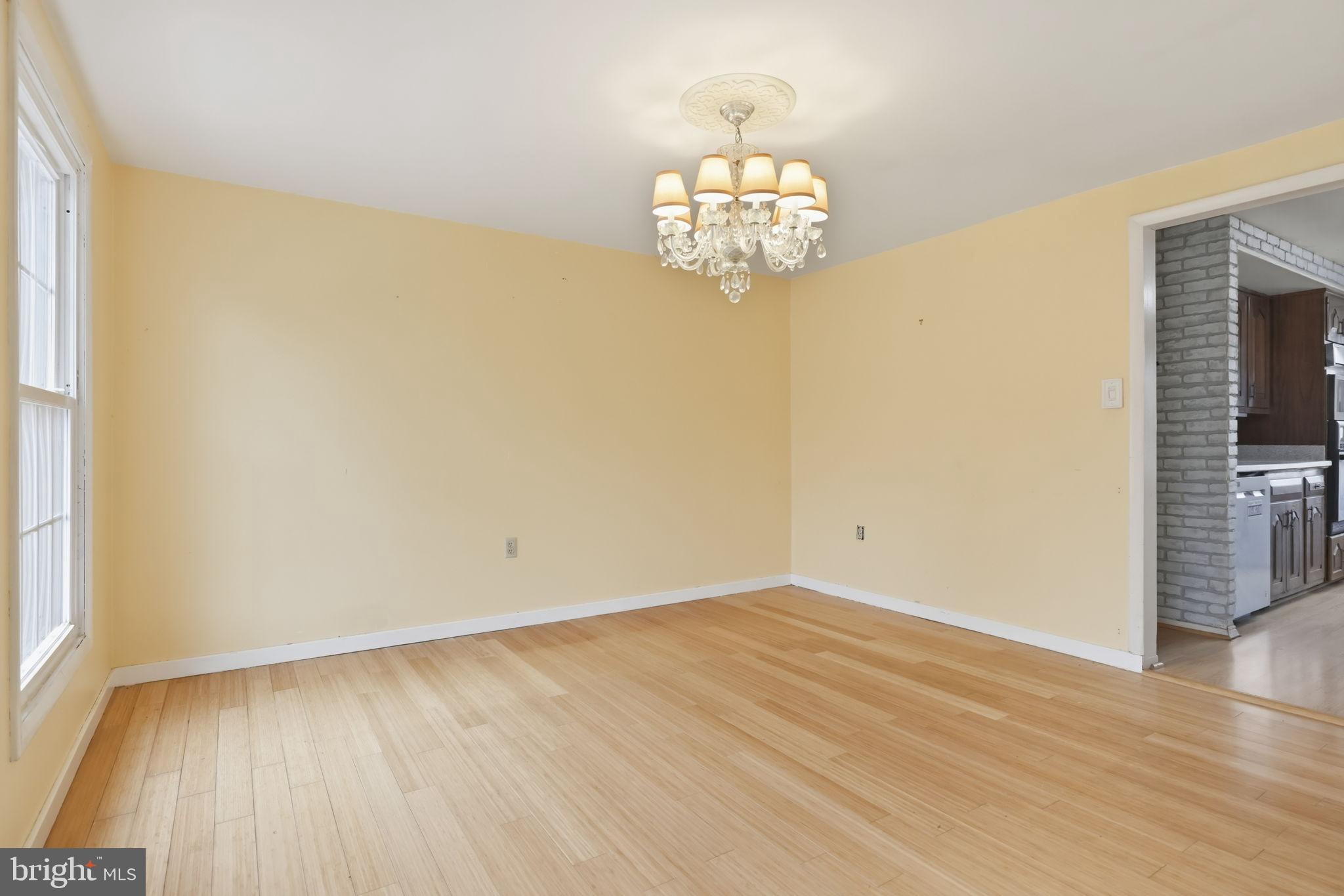 TANTALLON HILLS - Residential