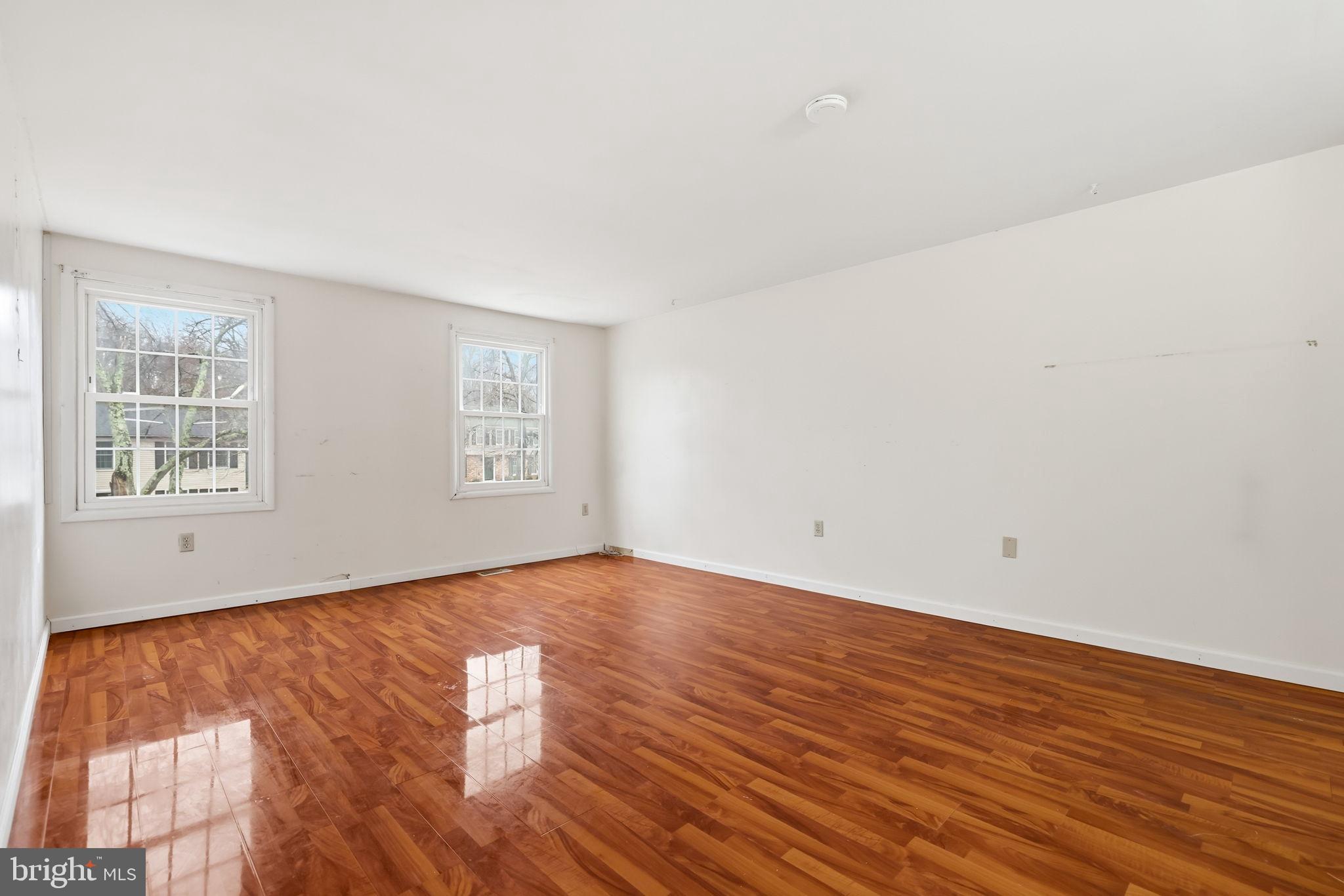 TANTALLON HILLS - Residential