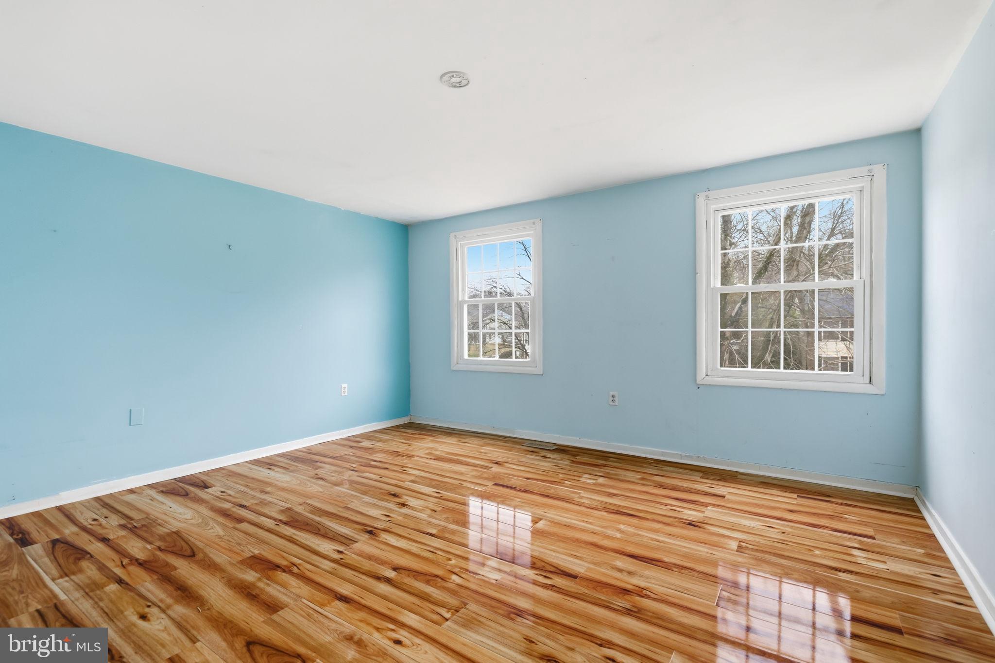 TANTALLON HILLS - Residential