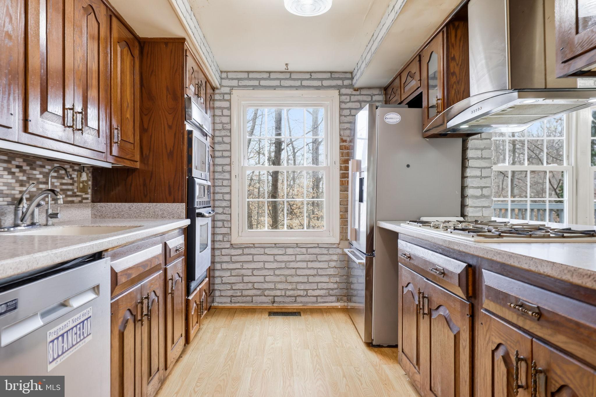 TANTALLON HILLS - Residential