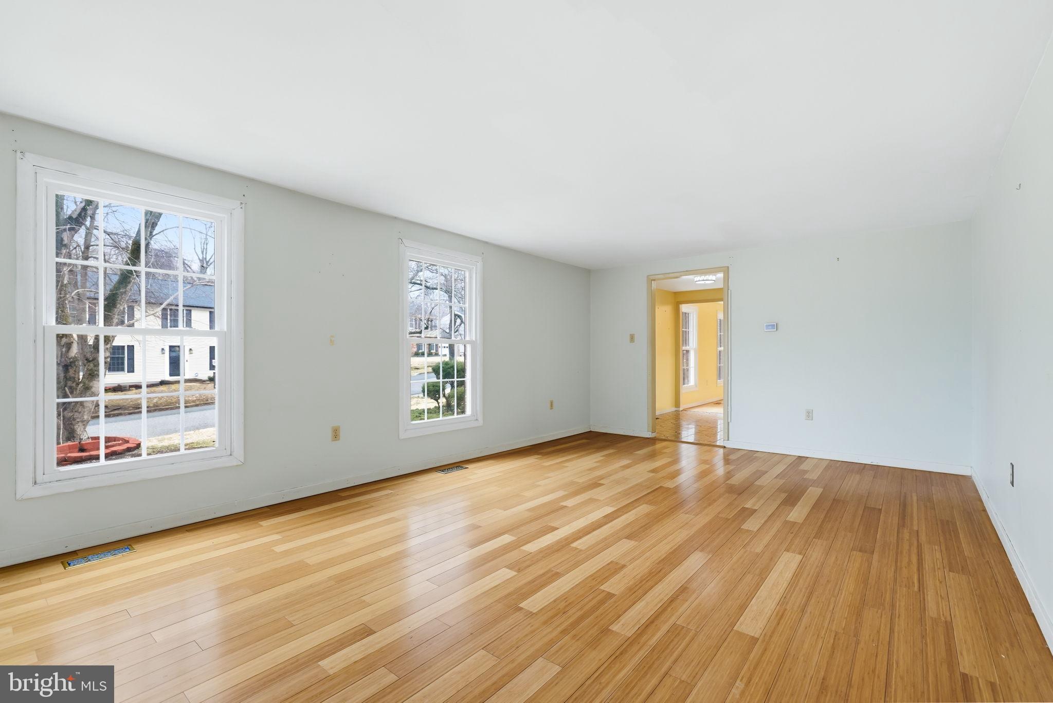 TANTALLON HILLS - Residential