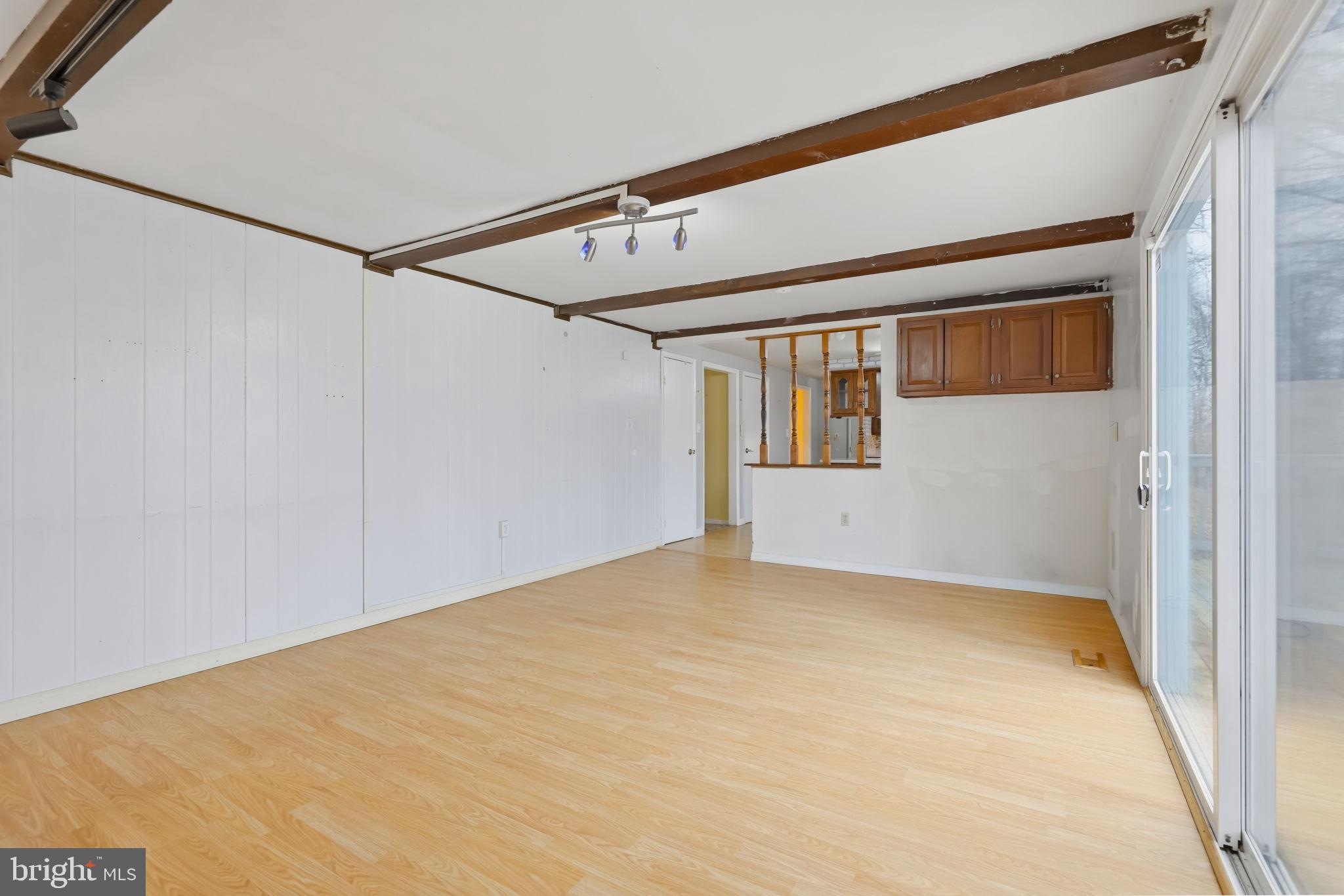 TANTALLON HILLS - Residential