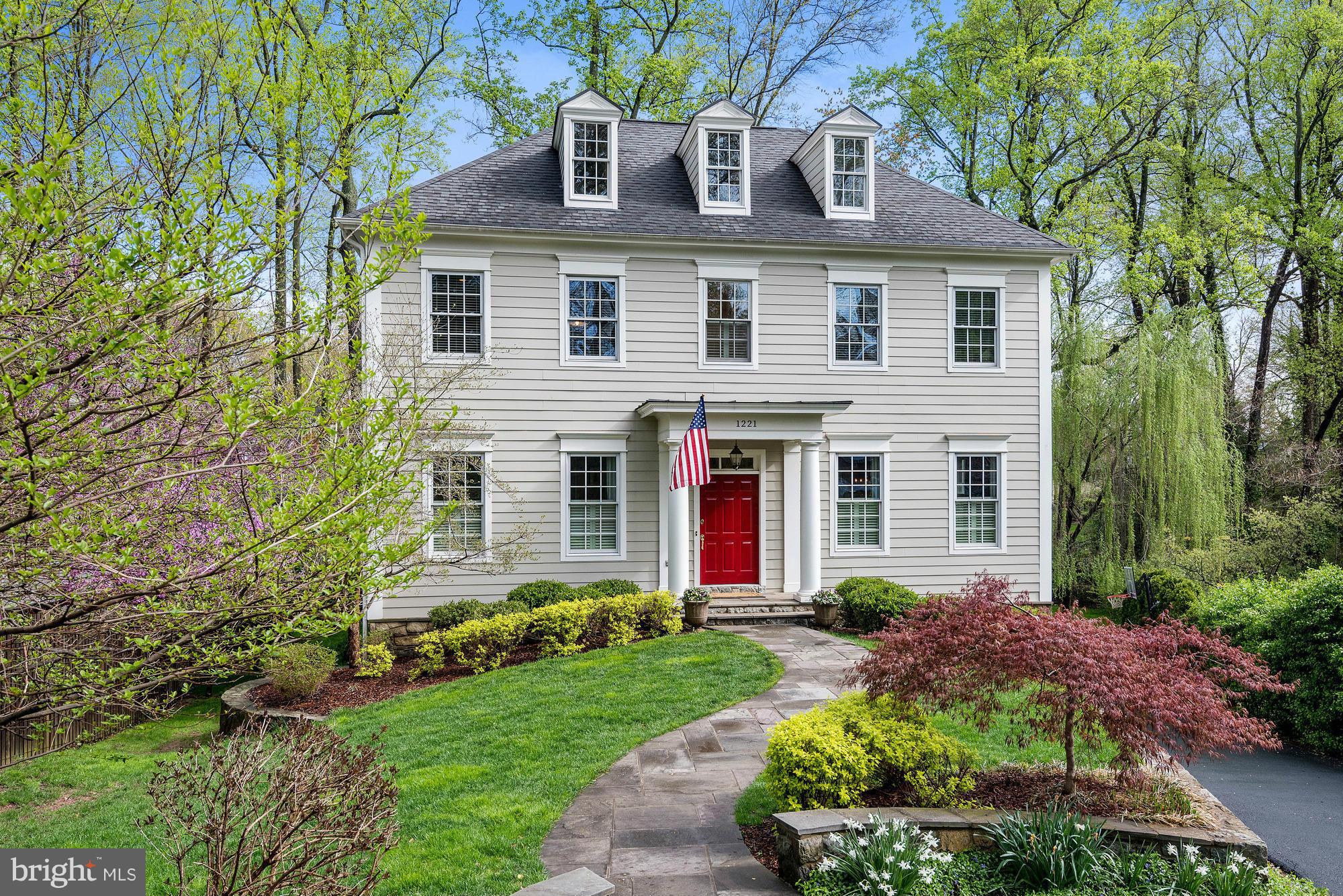 PROVIDENCE FOREST - Residential