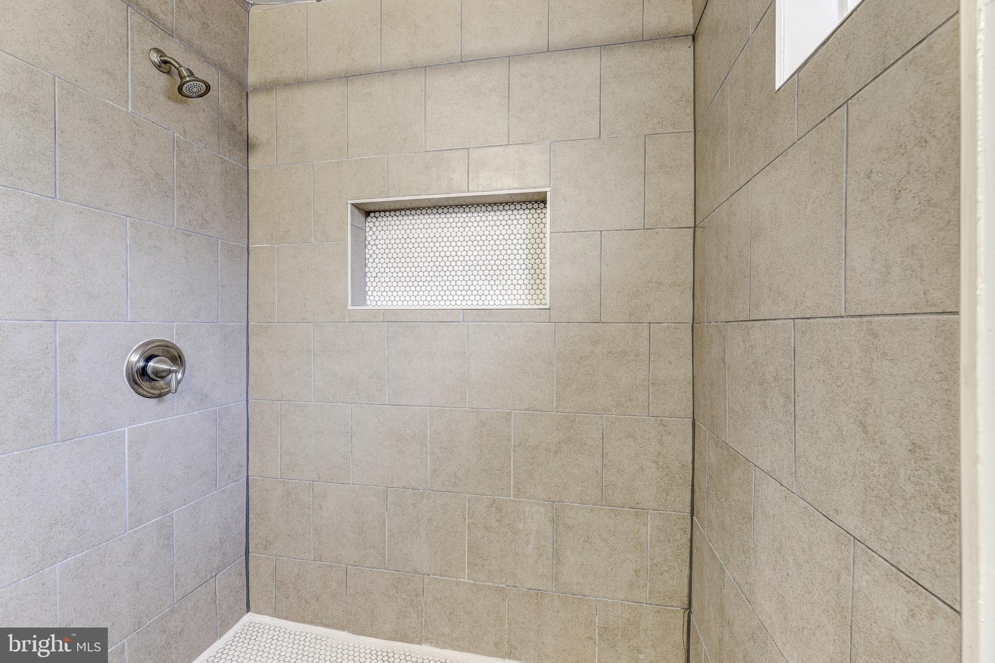 CARROLLTON RIDGE - Residential