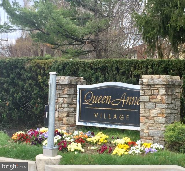 QUEEN ANNE VILLAGE - Residential Lease