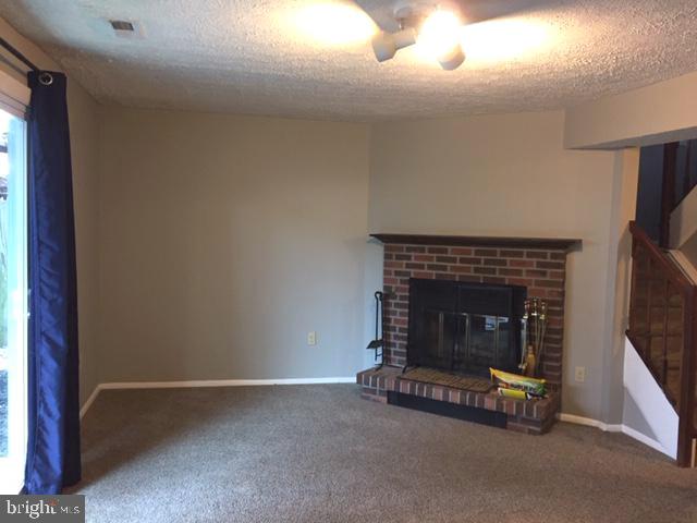 QUEEN ANNE VILLAGE - Residential Lease