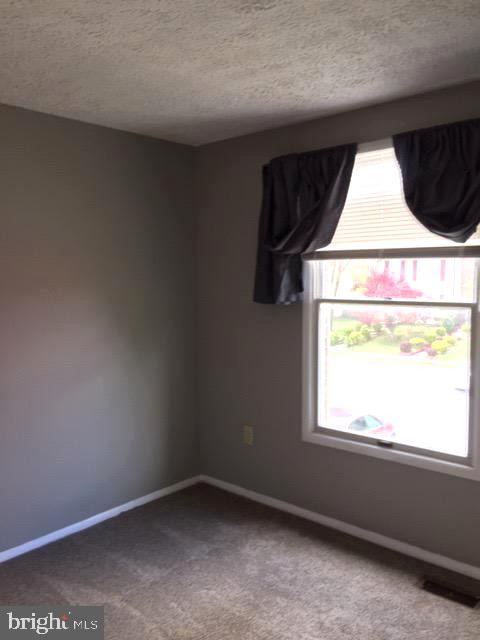 QUEEN ANNE VILLAGE - Residential Lease