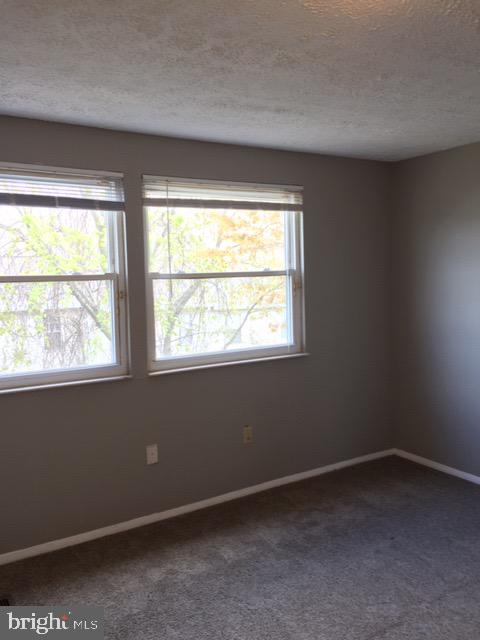 QUEEN ANNE VILLAGE - Residential Lease