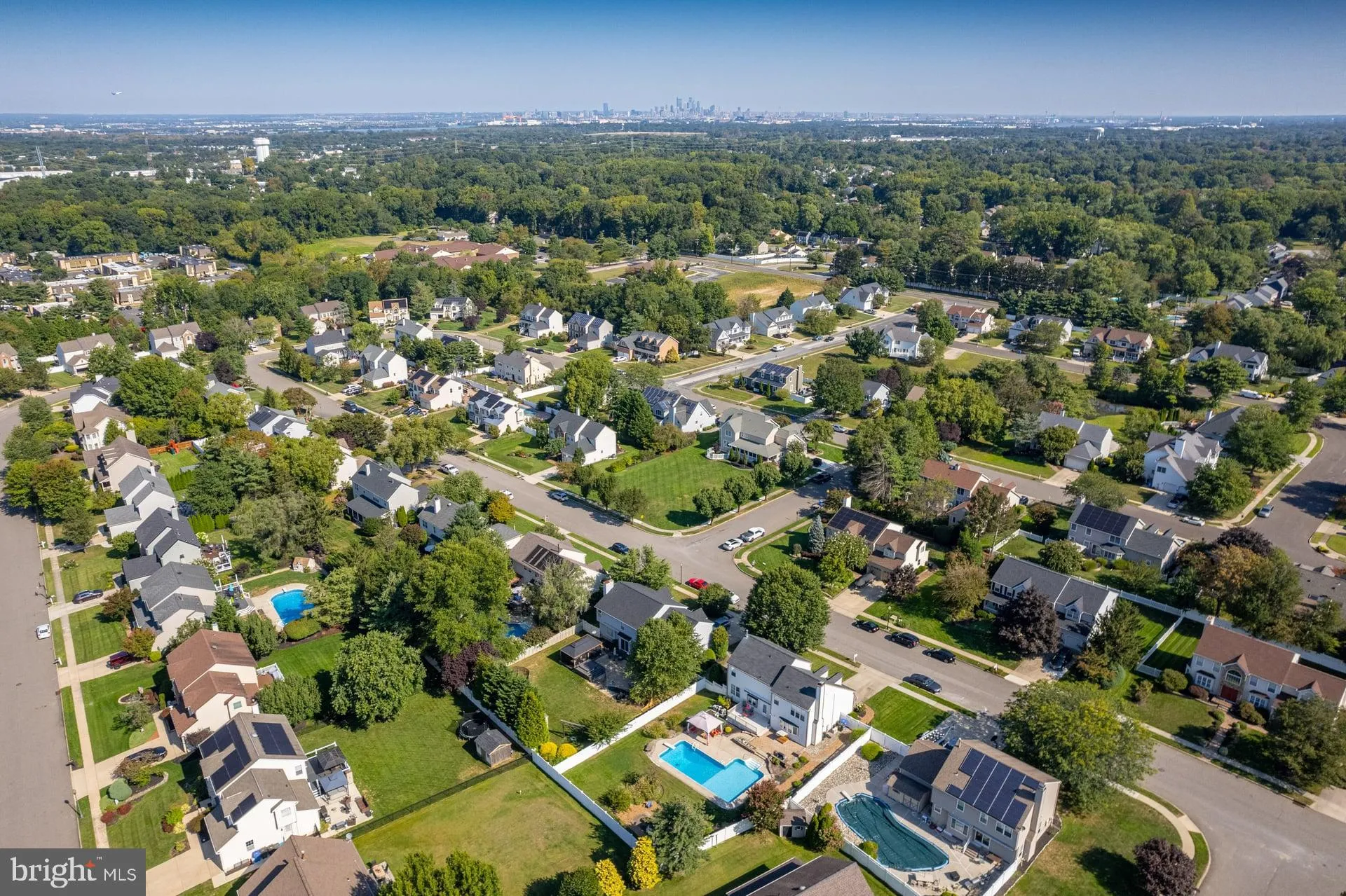 West Deptford, New Jersey 08086, United States, 4 Bedrooms Bedrooms, ,3 BathroomsBathrooms,Residential,Active,206349