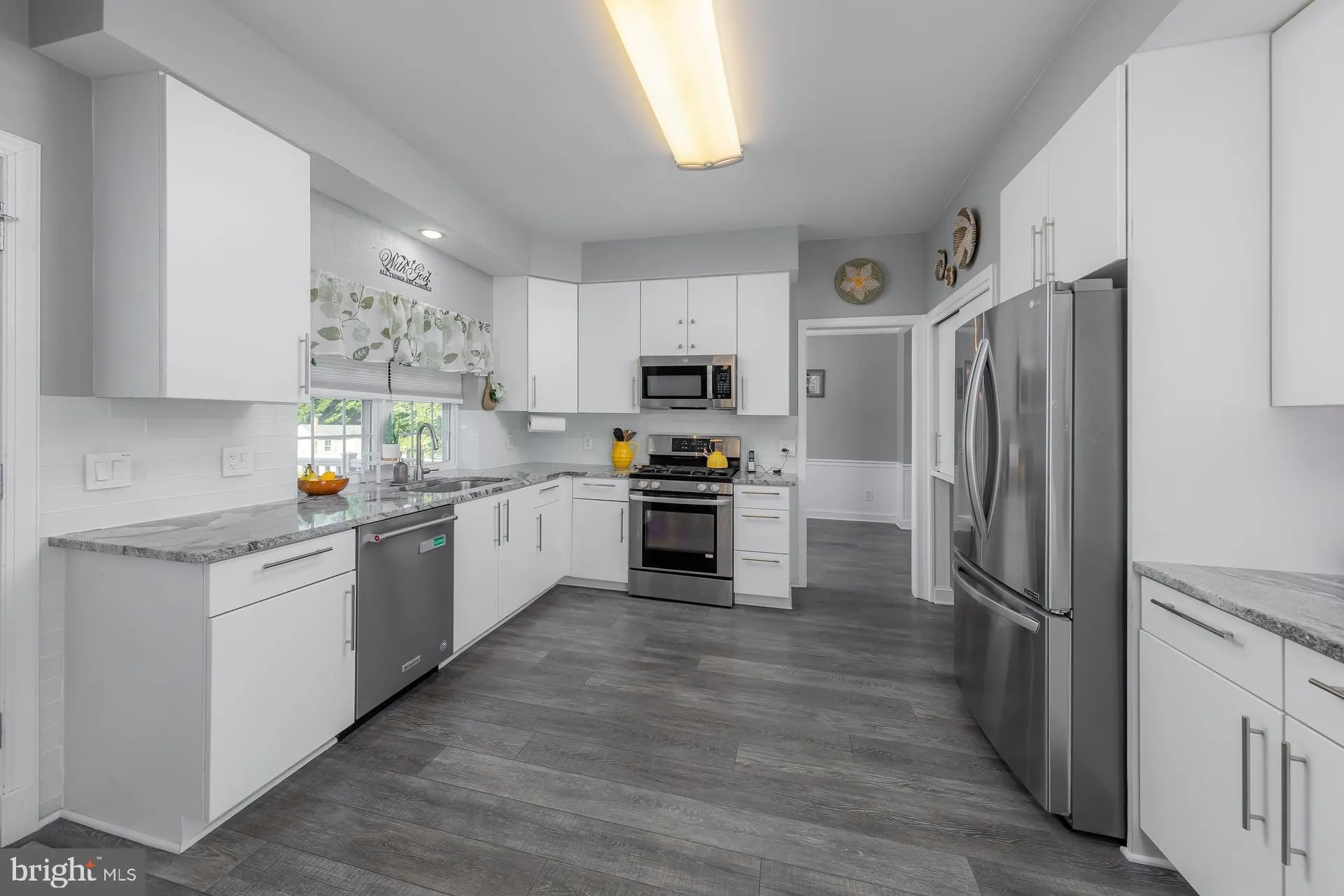 West Deptford, New Jersey 08086, United States, 4 Bedrooms Bedrooms, ,3 BathroomsBathrooms,Residential,Active,206349