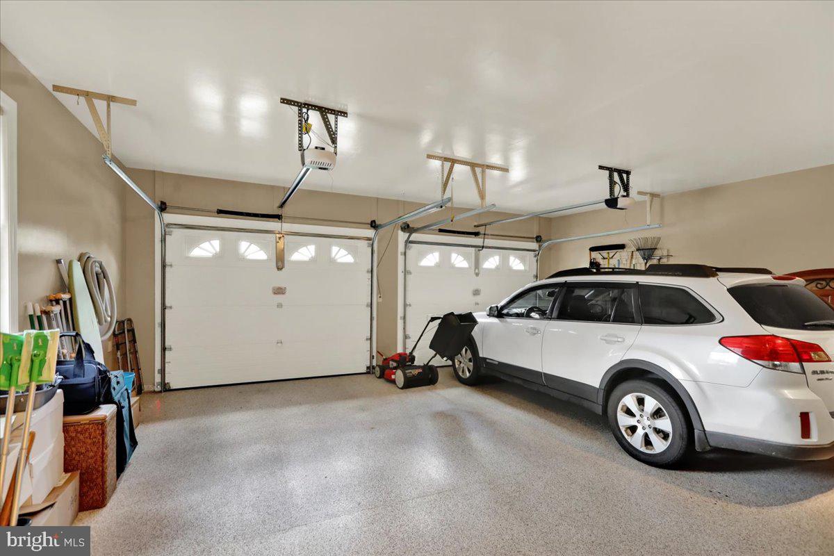 SPRINGDALE FARMS - Residential