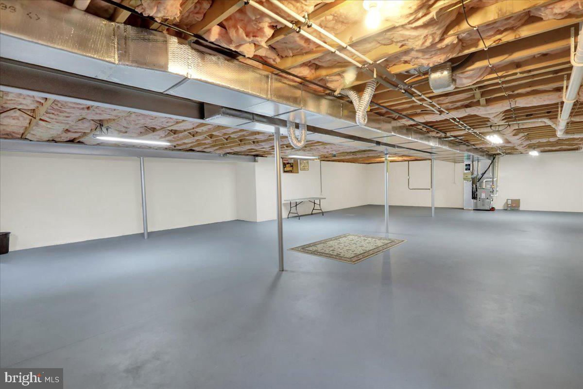 SPRINGDALE FARMS - Residential