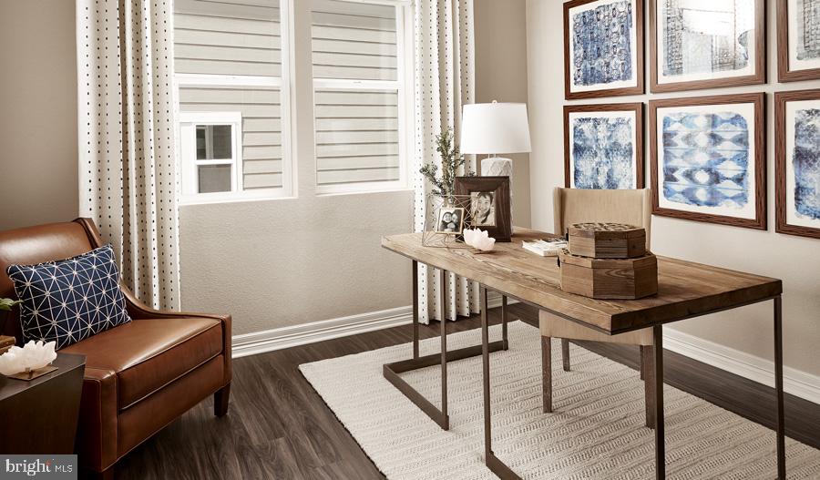 MIDDLETOWN - Residential