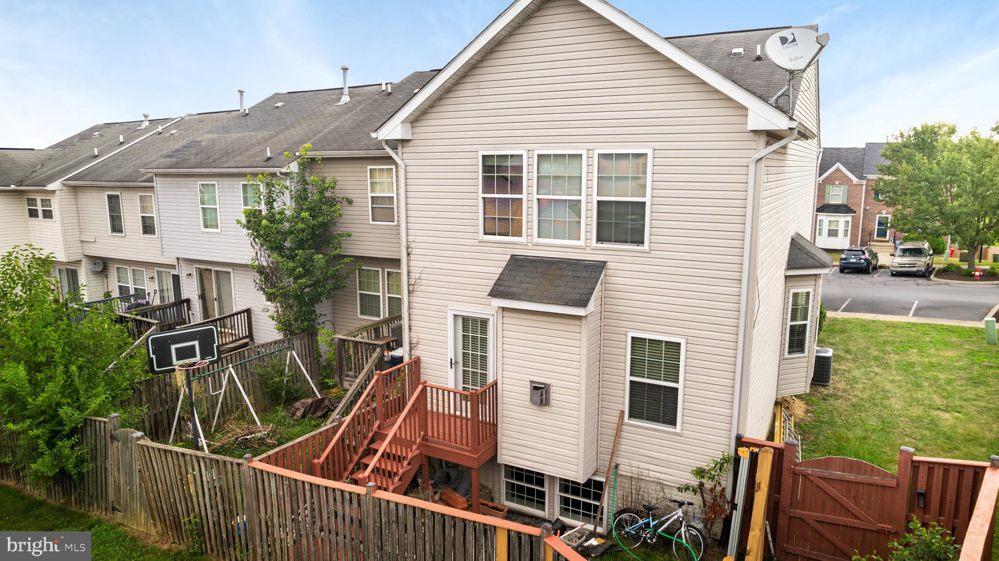 THE FAIRWAYS AT STONEBRIDGE - Residential