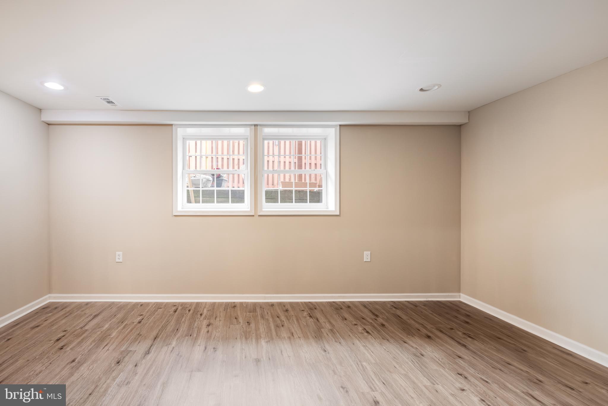 THE FAIRWAYS AT STONEBRIDGE - Residential