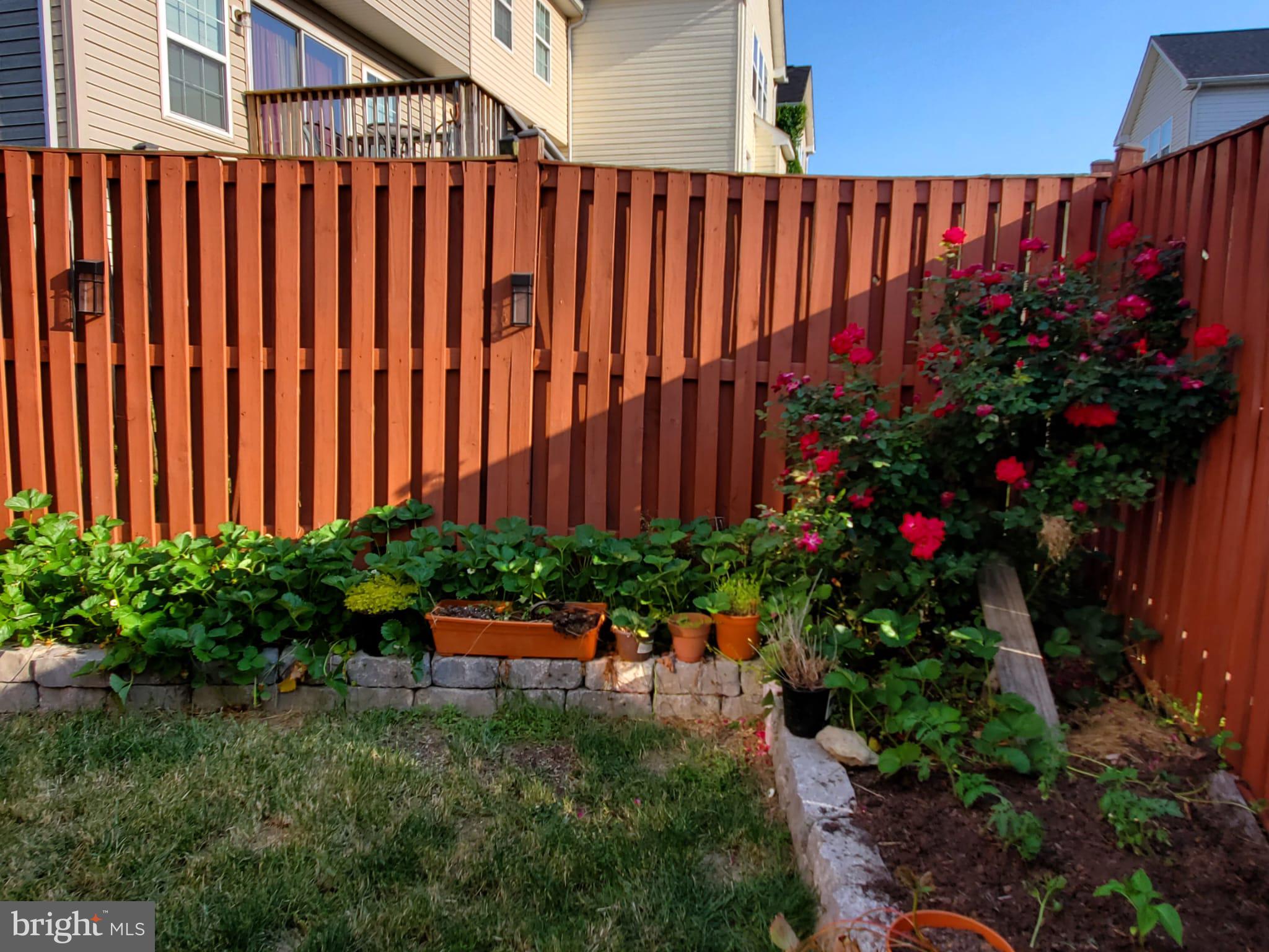 THE FAIRWAYS AT STONEBRIDGE - Residential