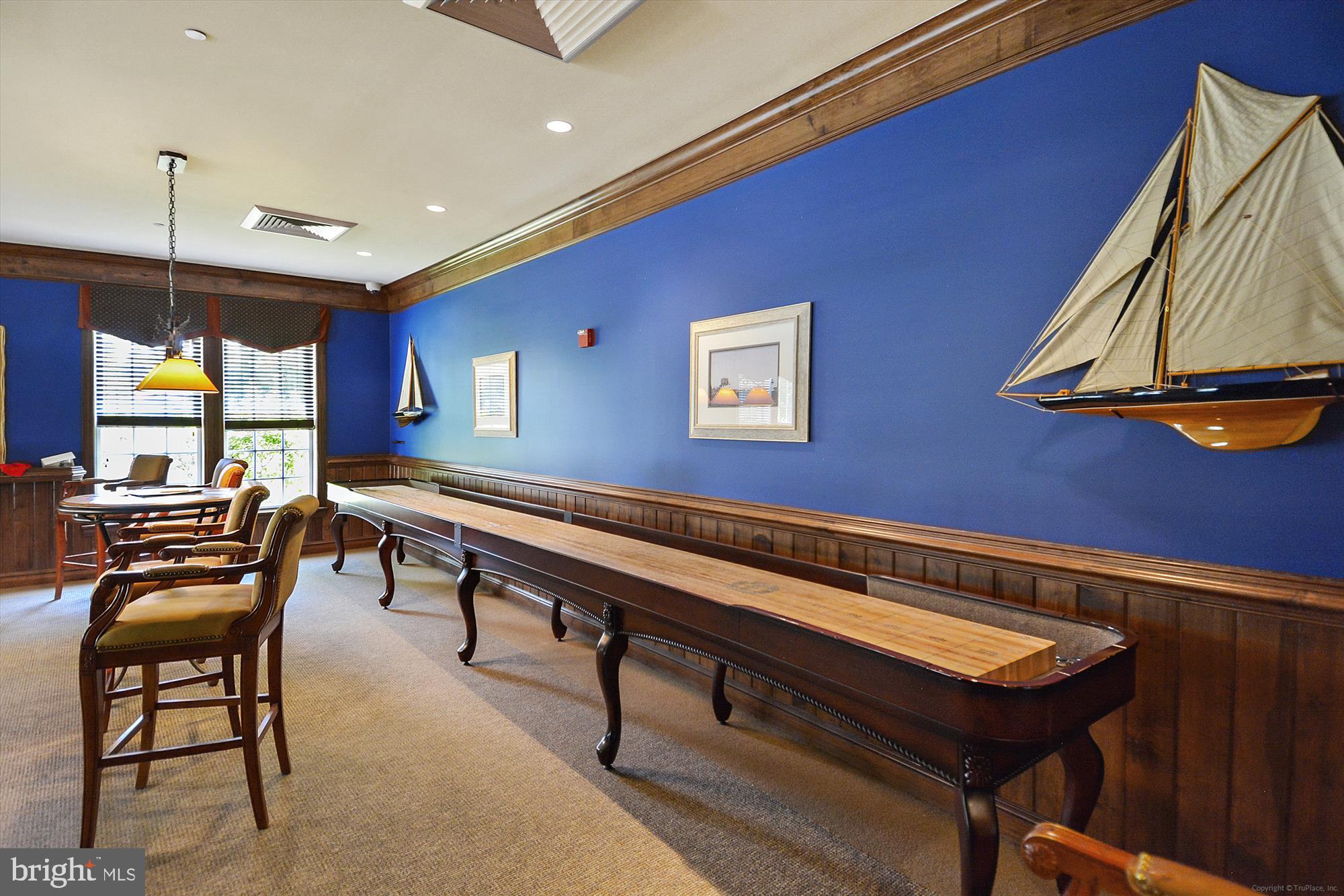 EASTON CLUB EAST - Residential