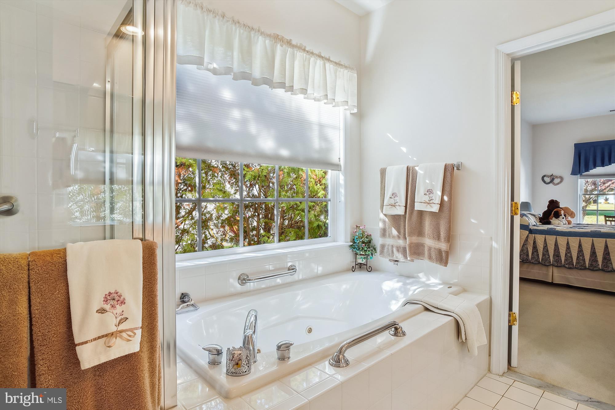 EASTON CLUB EAST - Residential