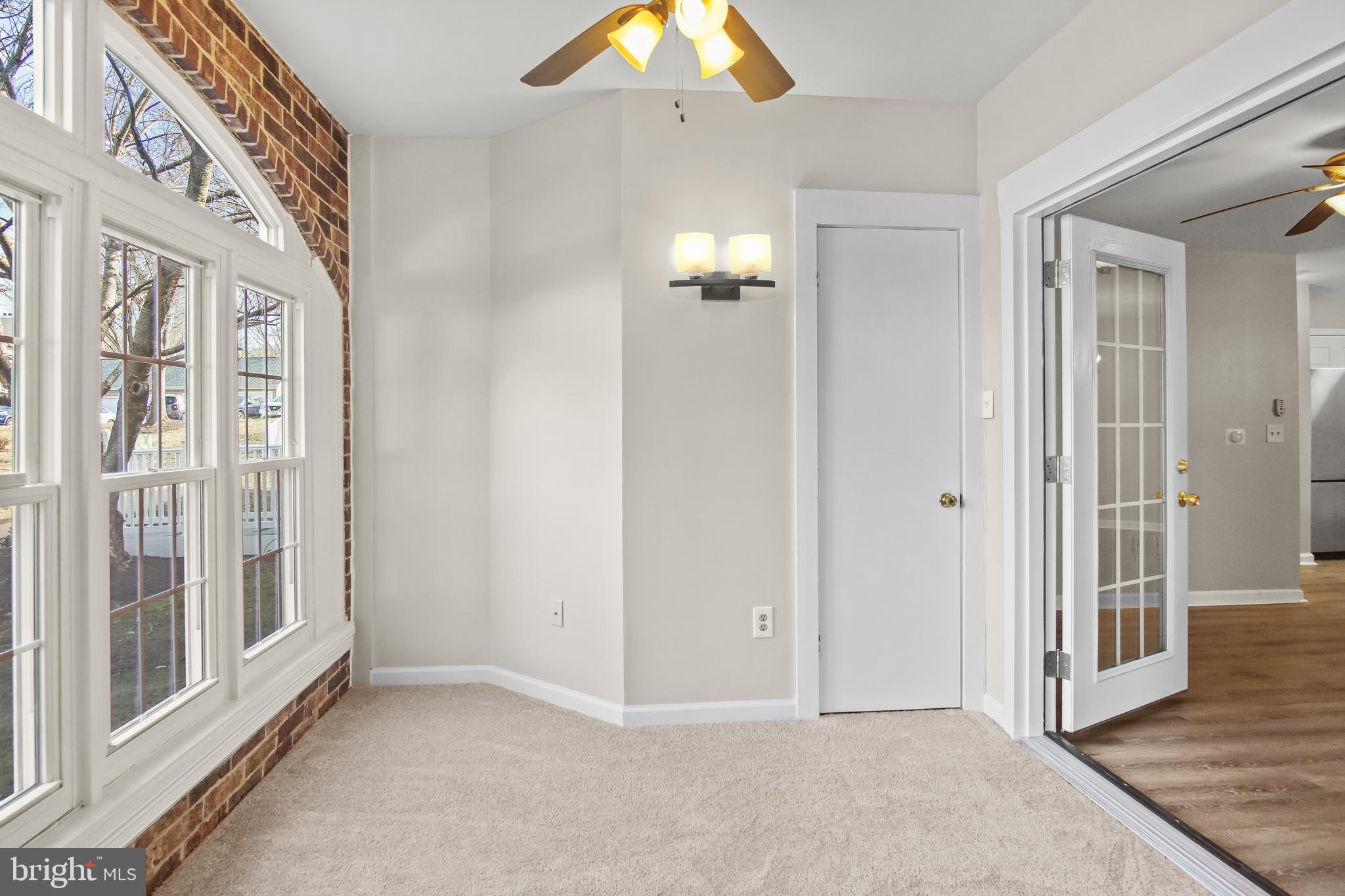 ENGLISH COUNTRY MANOR - Residential