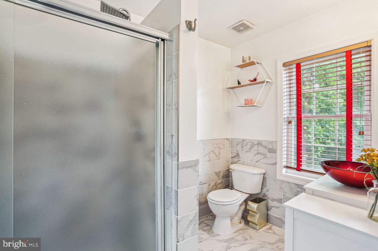 POTOMAC OUTSIDE - Commercial Sale