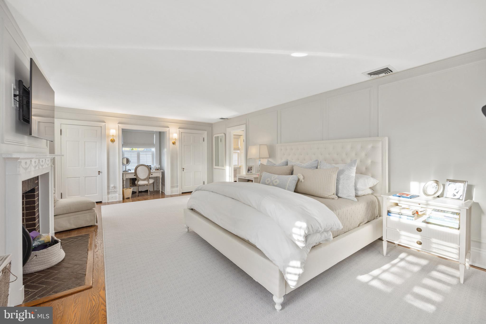 HOMELAND HISTORIC DISTRICT - Residential