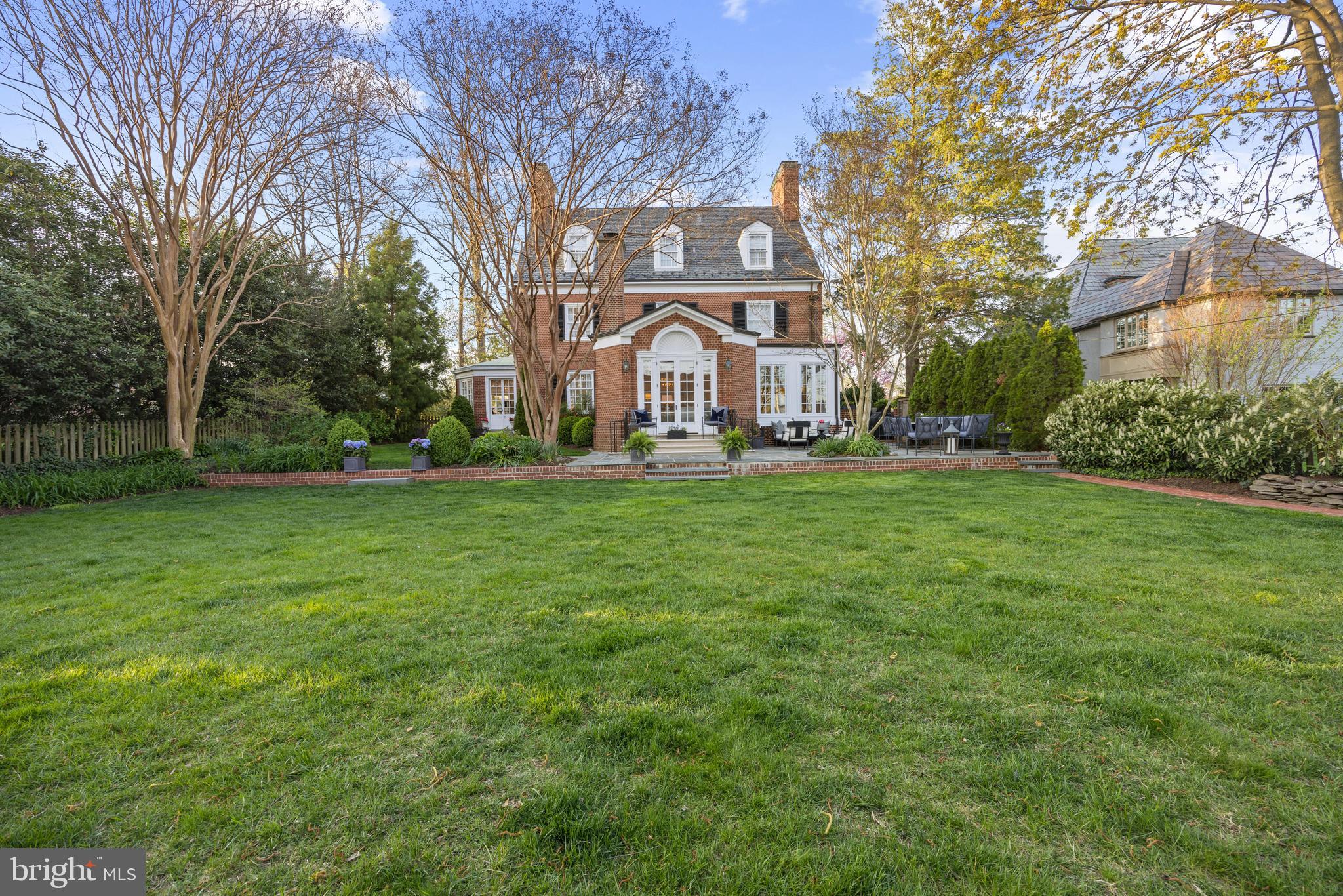 HOMELAND HISTORIC DISTRICT - Residential