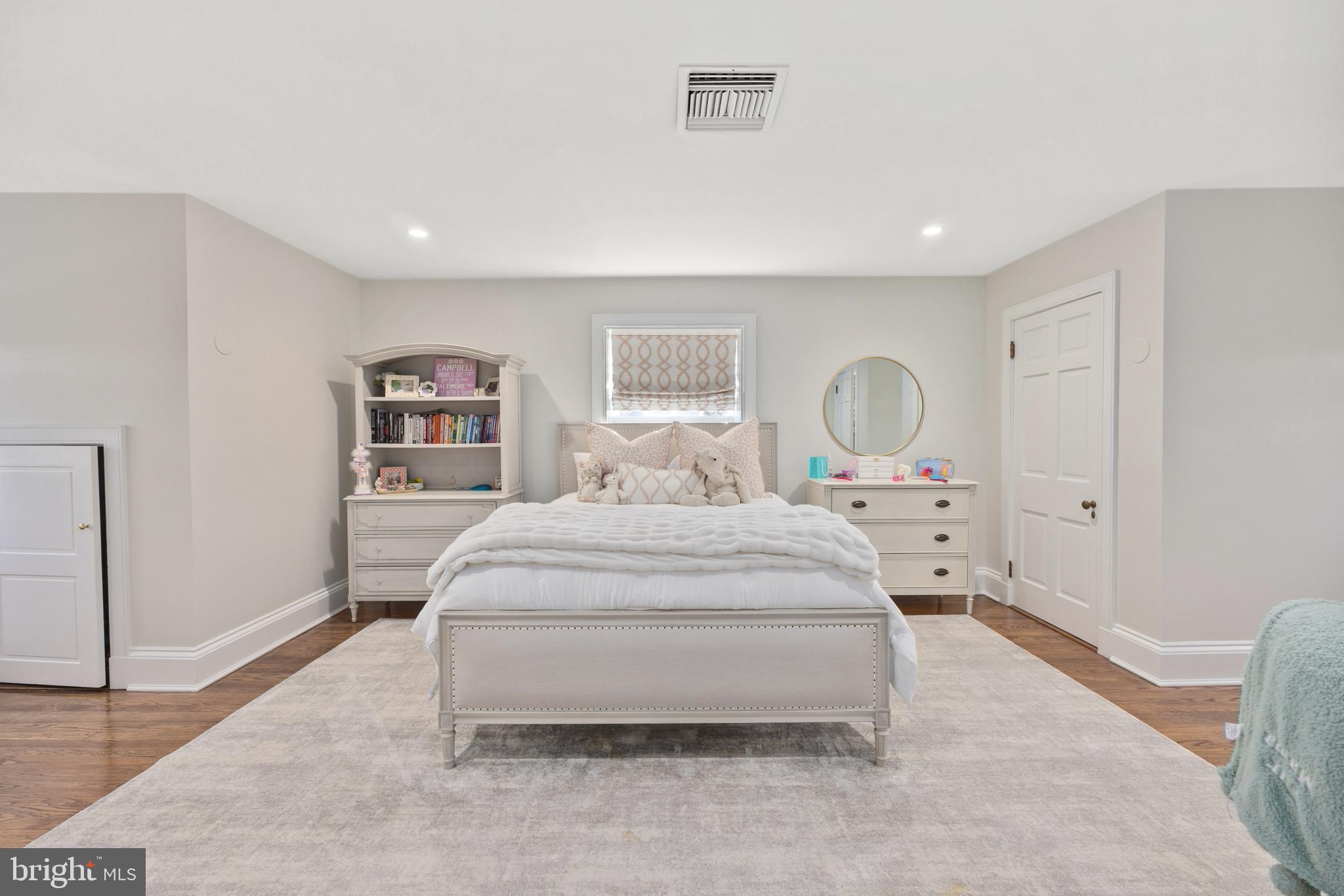 HOMELAND HISTORIC DISTRICT - Residential