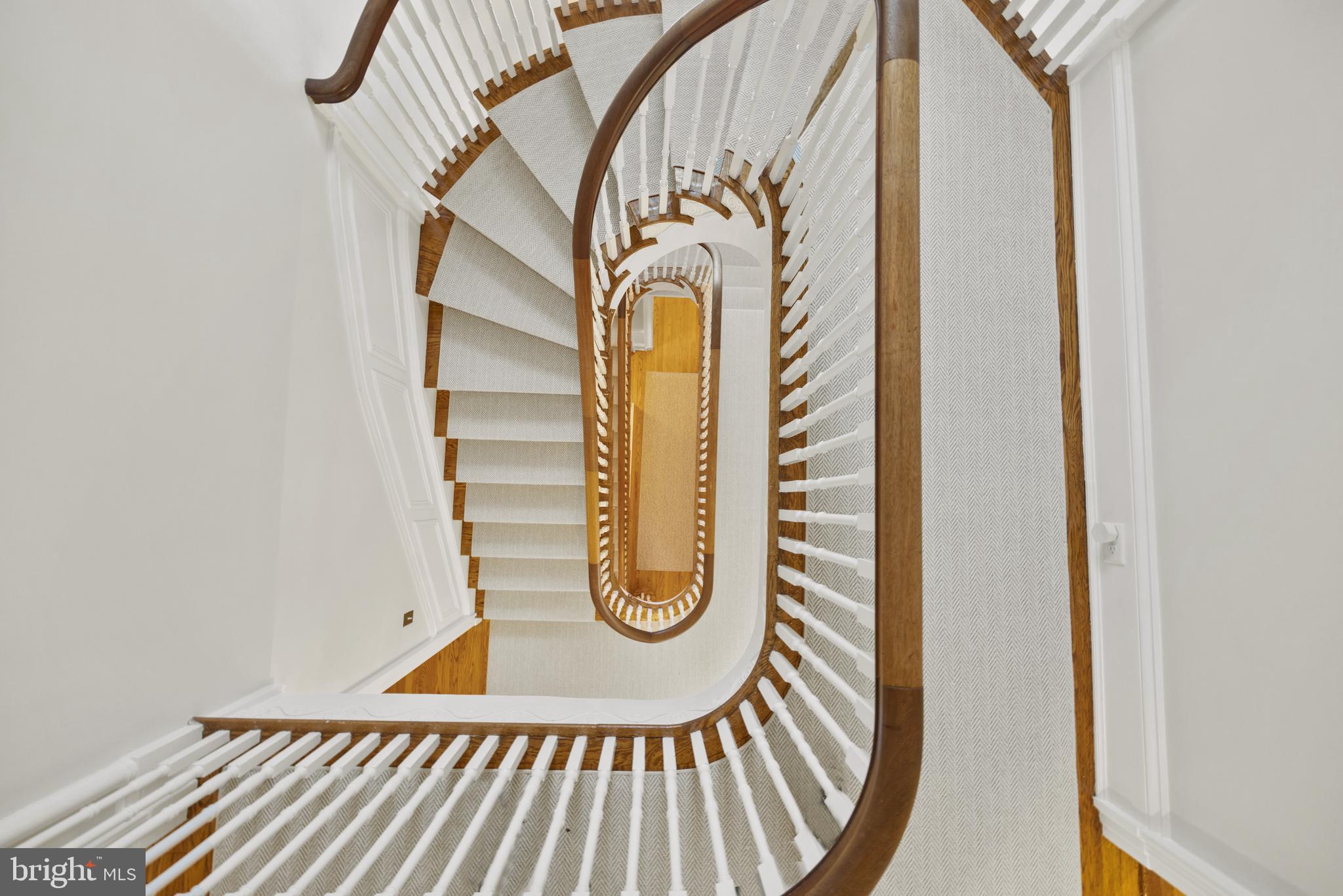 HOMELAND HISTORIC DISTRICT - Residential