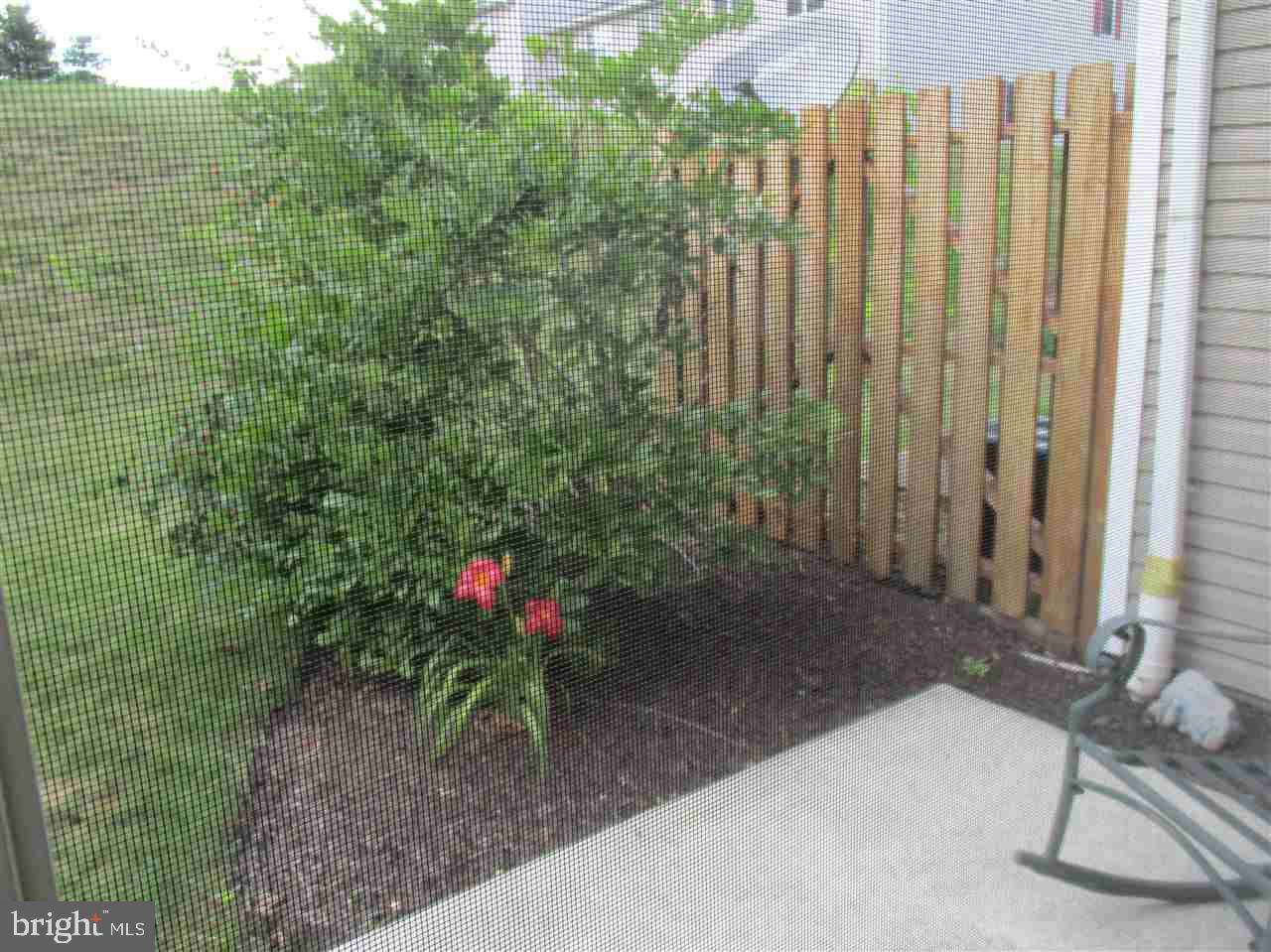 STONEGATE VILLAGE - Residential