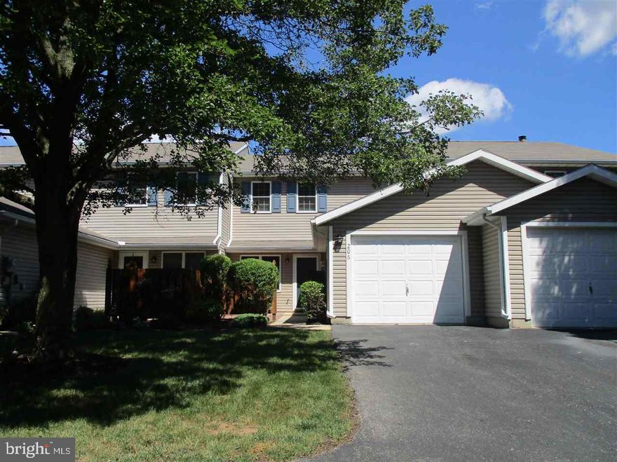 Outstanding value - New interior paint - carpet - gas stove - dishwasher - microwave convey - newer ceiling fans with lights - closet organizer - gas log for LR fireplace - 1 car garage!  Nice private laundry room.  Great private fenced patio.