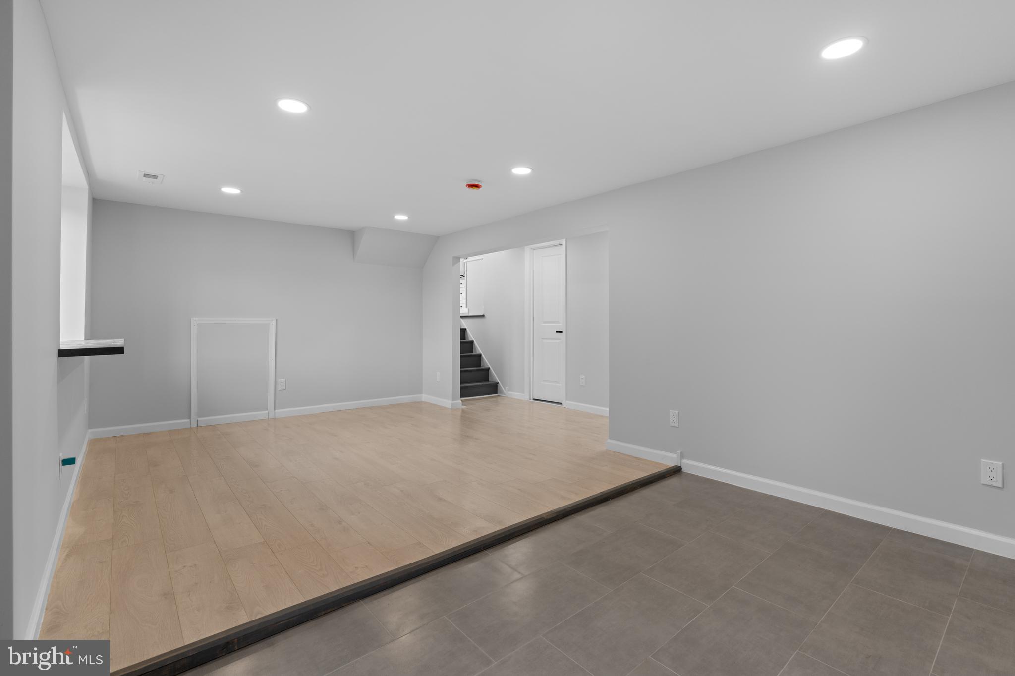 SOMERTON - Residential