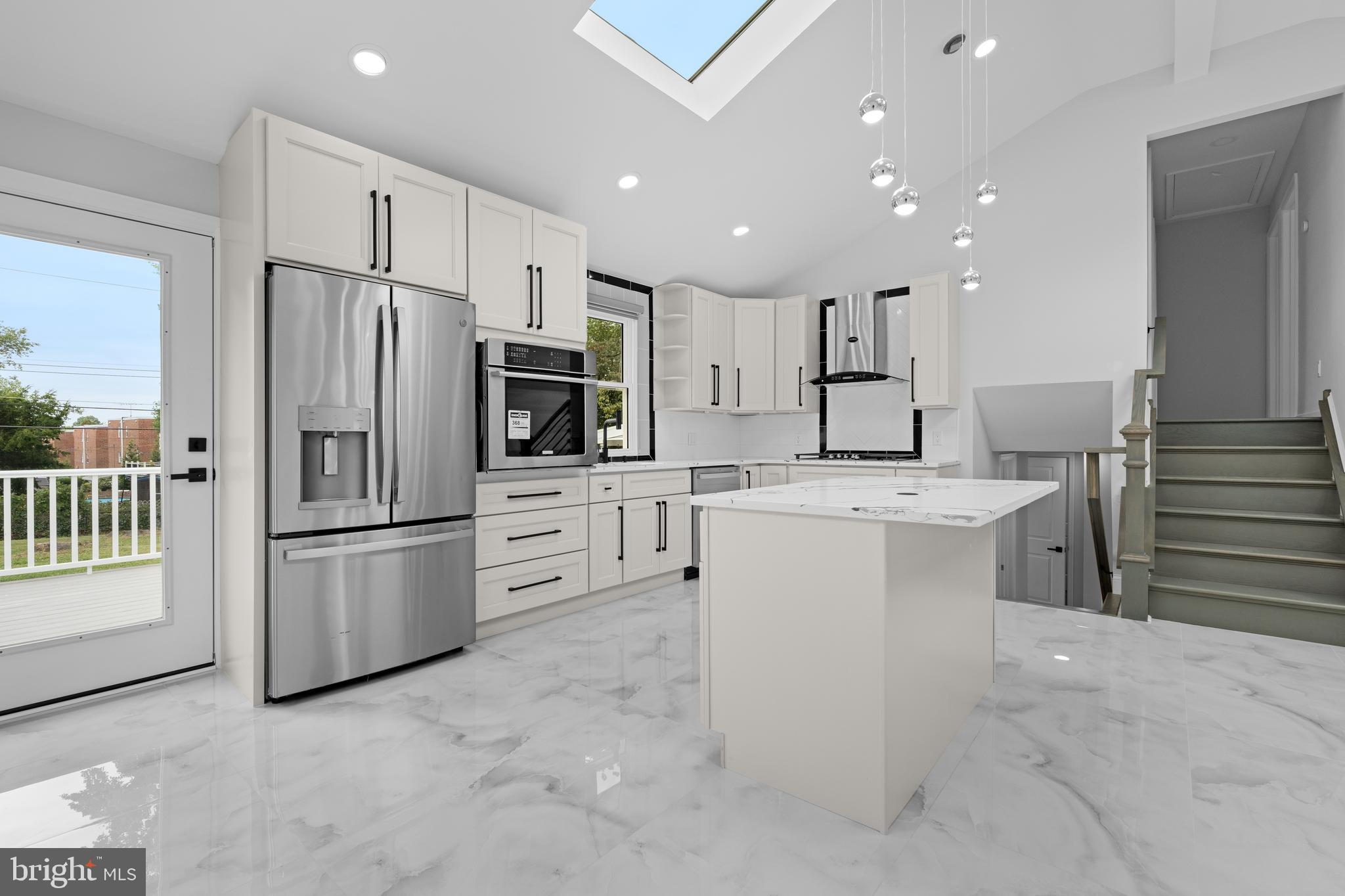 SOMERTON - Residential