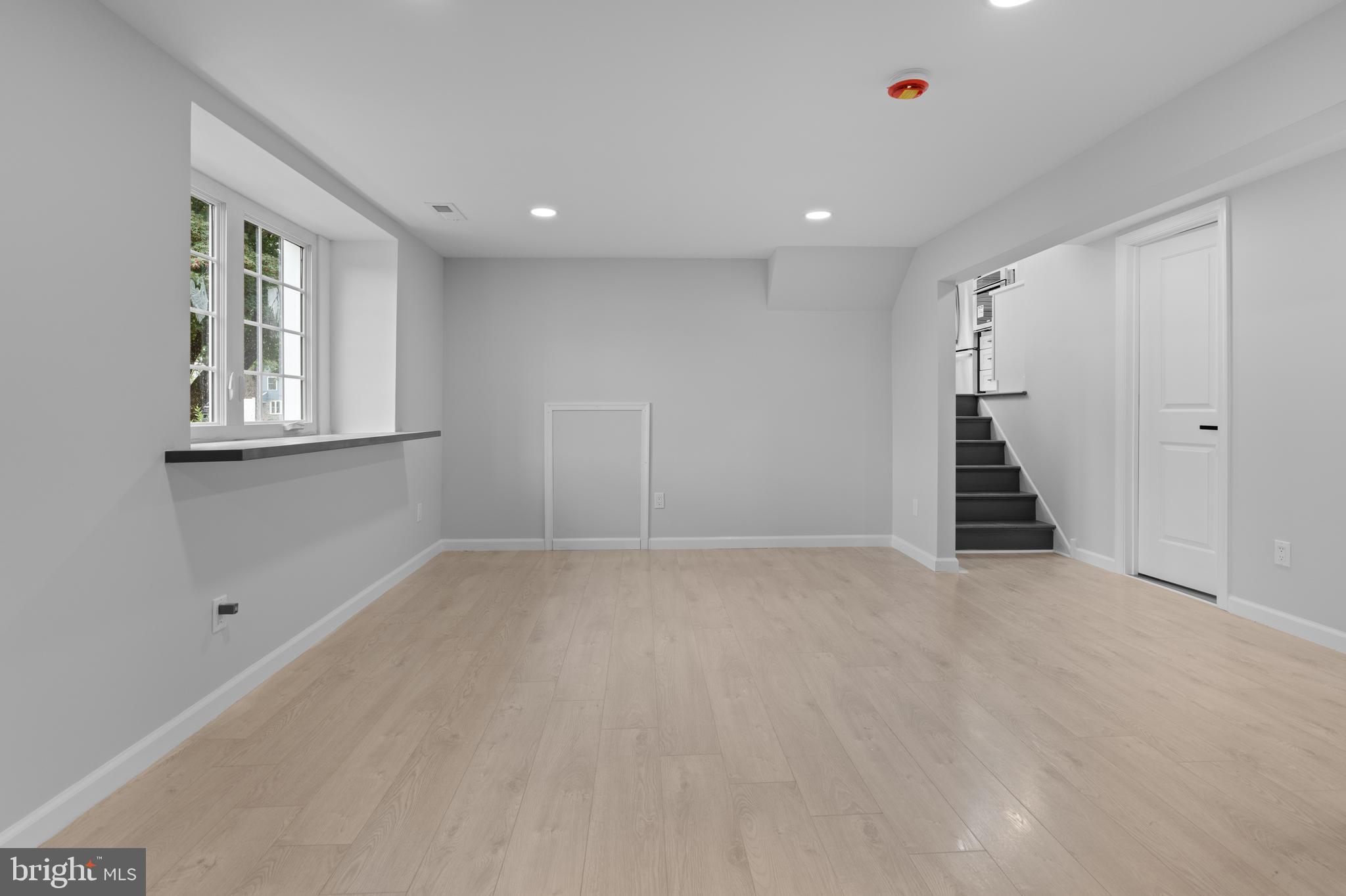 SOMERTON - Residential