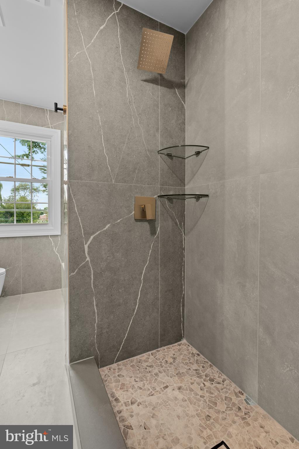 SOMERTON - Residential