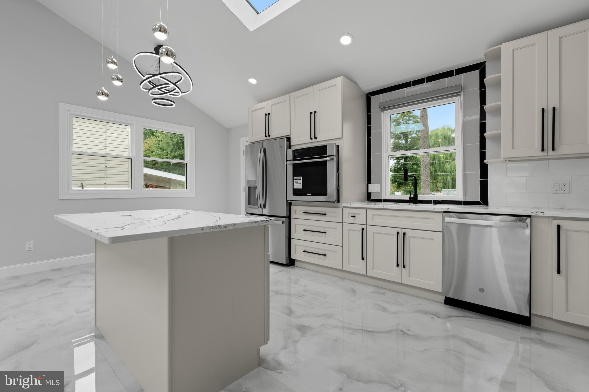 SOMERTON - Residential