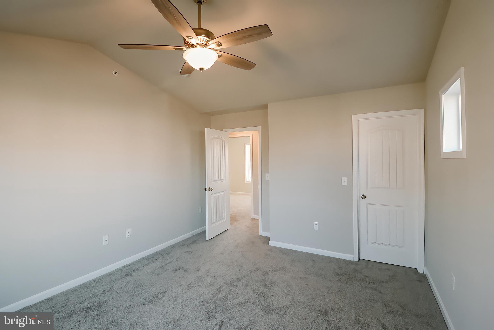 WATERFORD SQUARE - Residential