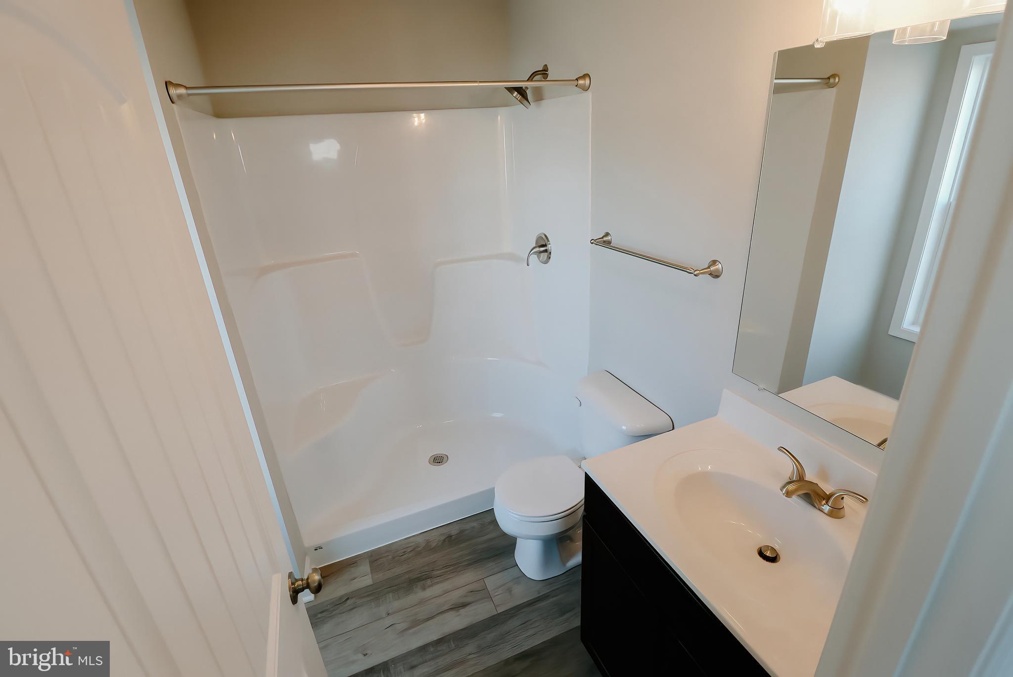 WATERFORD SQUARE - Residential