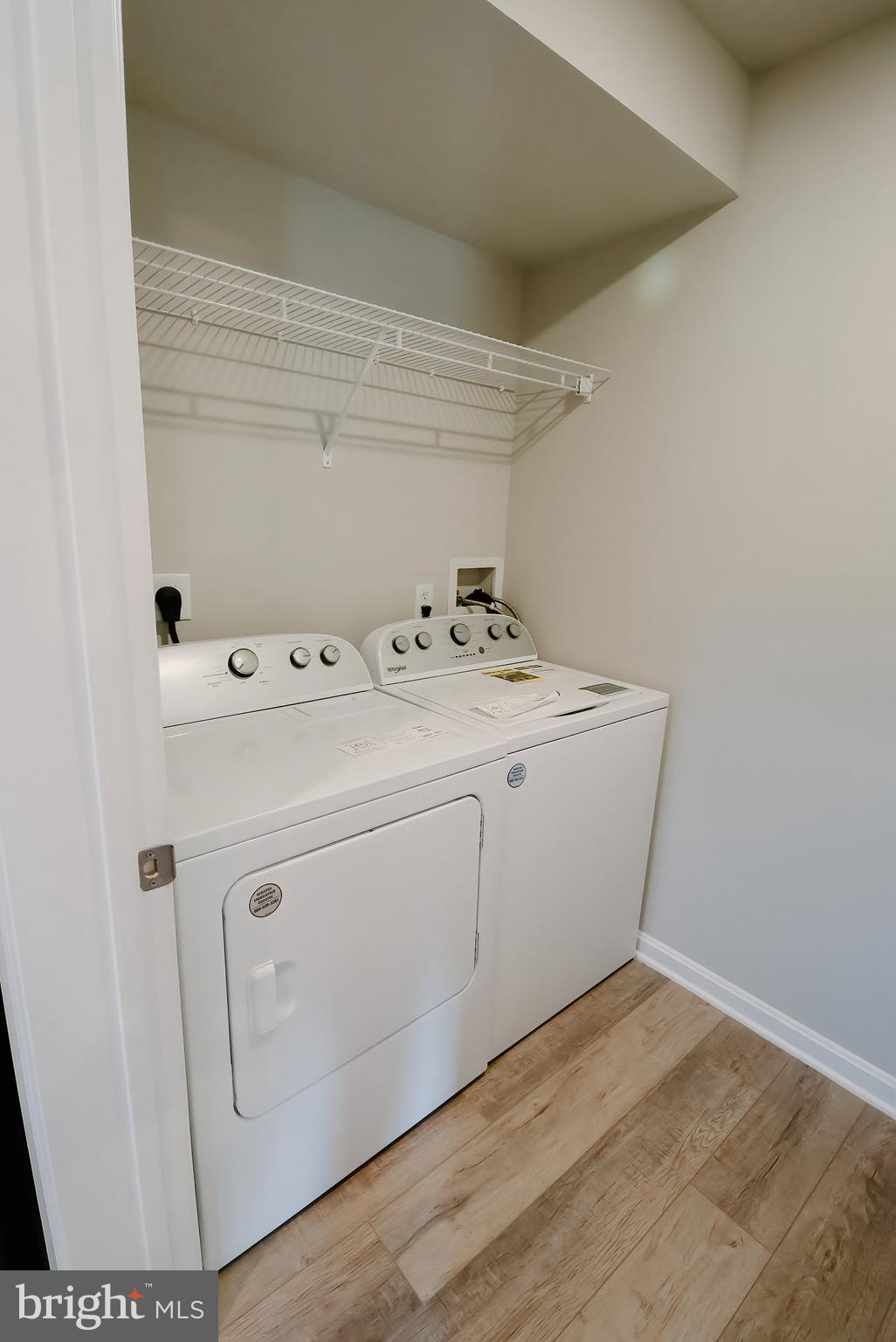 WATERFORD SQUARE - Residential