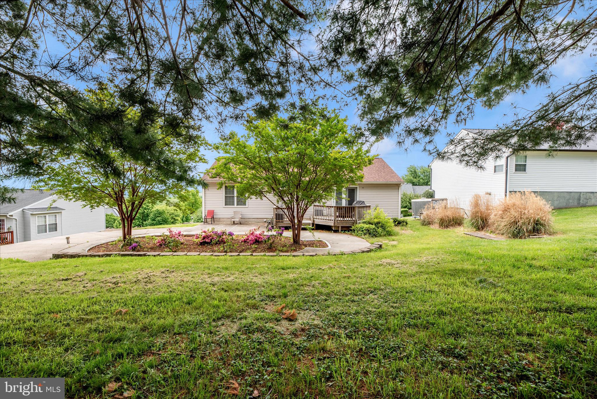 ORCHARD HILLS - Residential