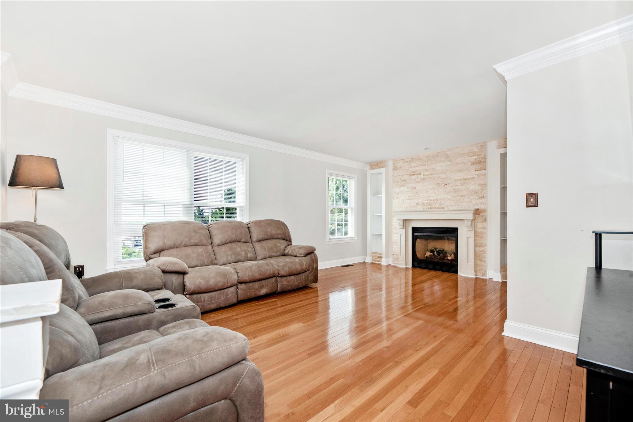 ORCHARD HILLS - Residential