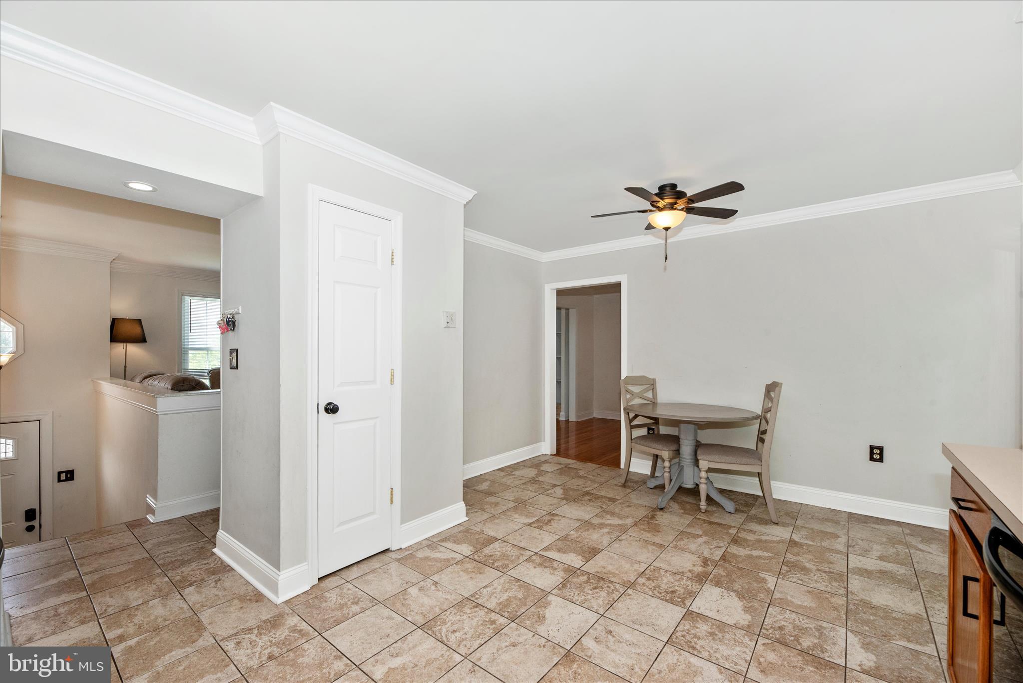 ORCHARD HILLS - Residential