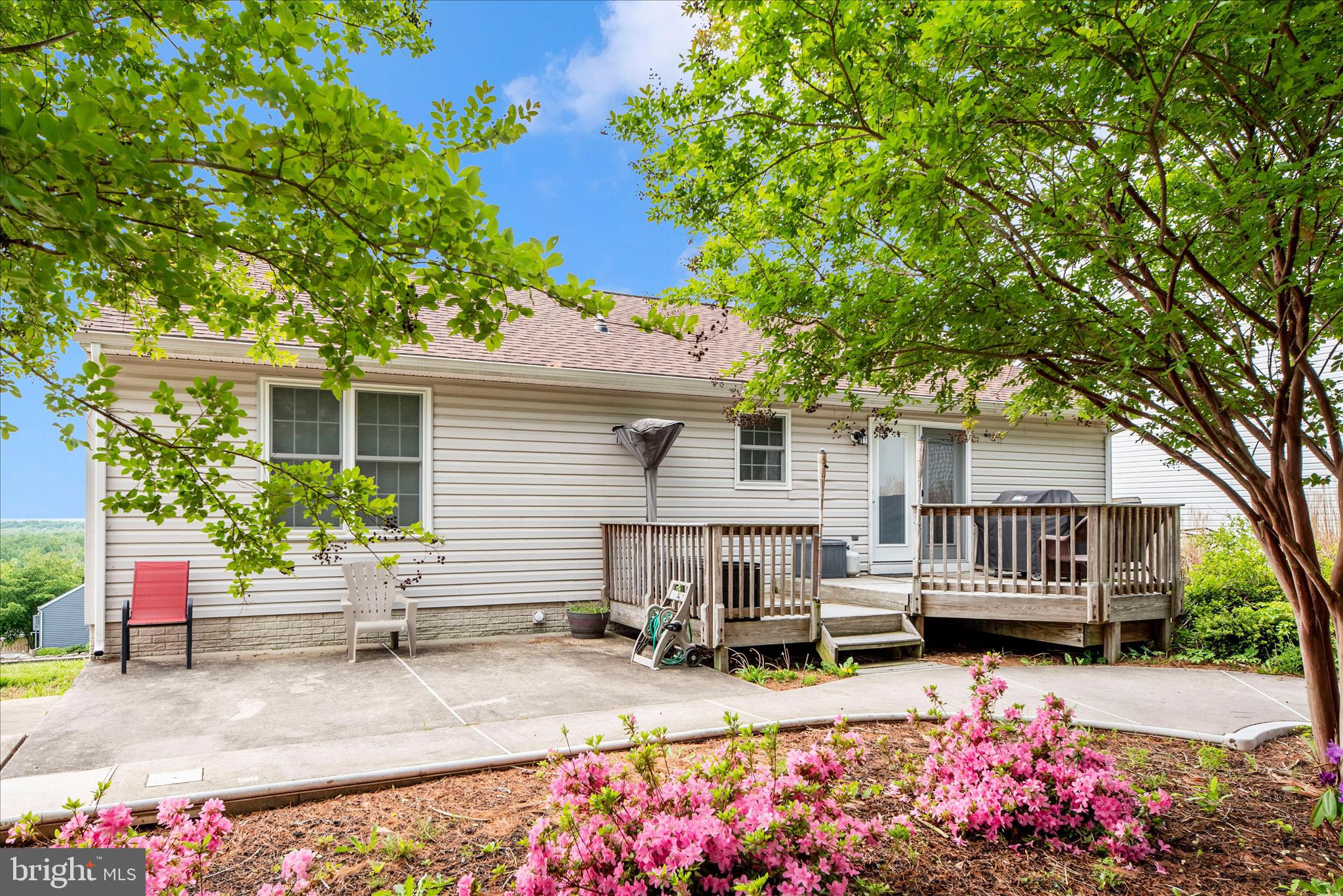 ORCHARD HILLS - Residential