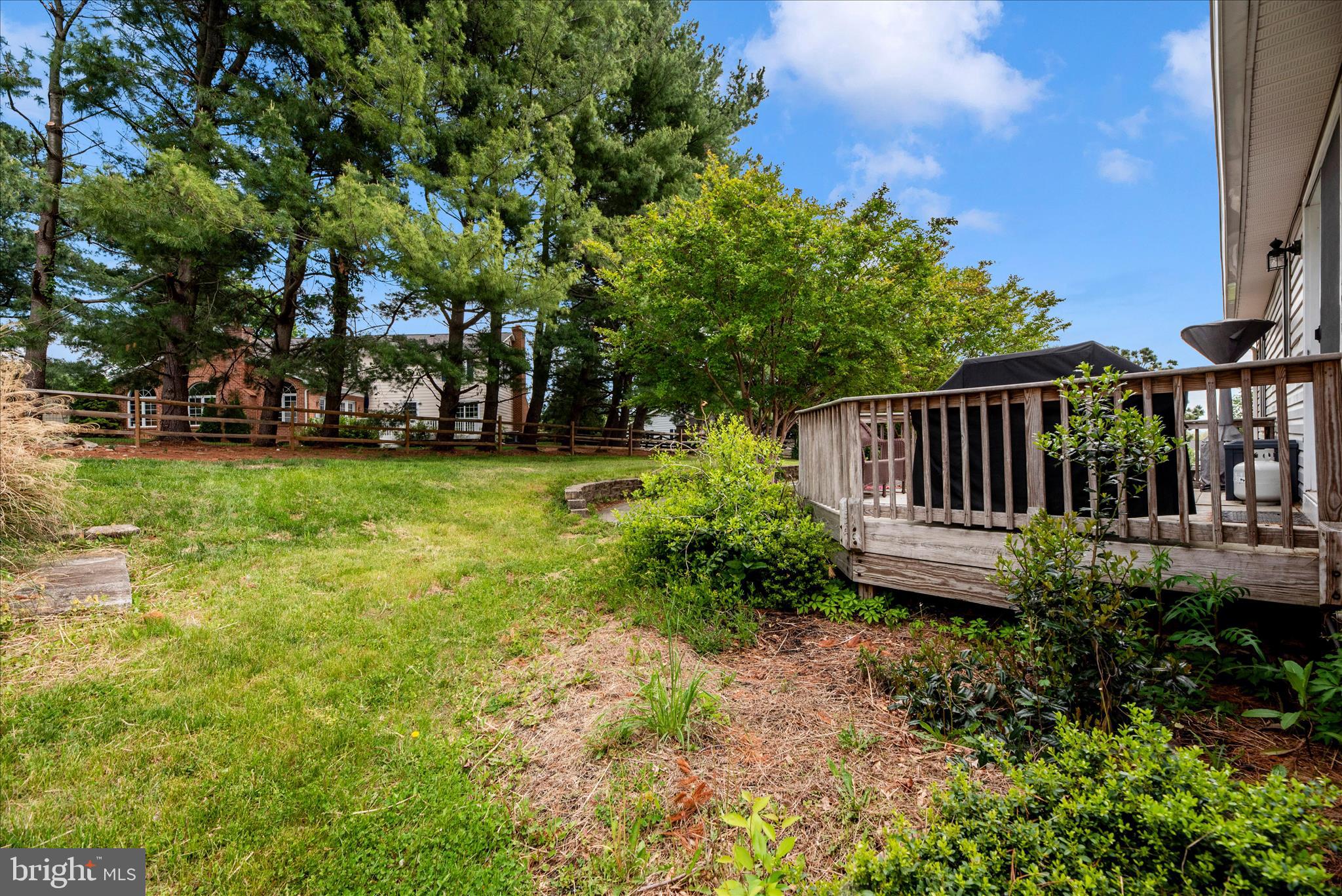 ORCHARD HILLS - Residential