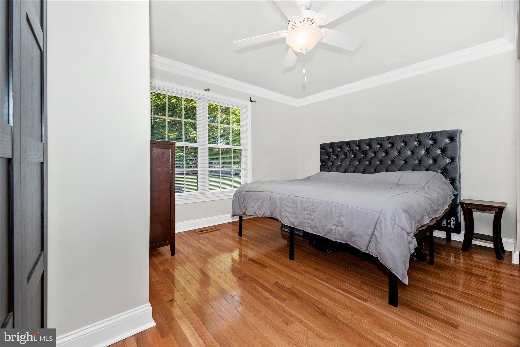 ORCHARD HILLS - Residential