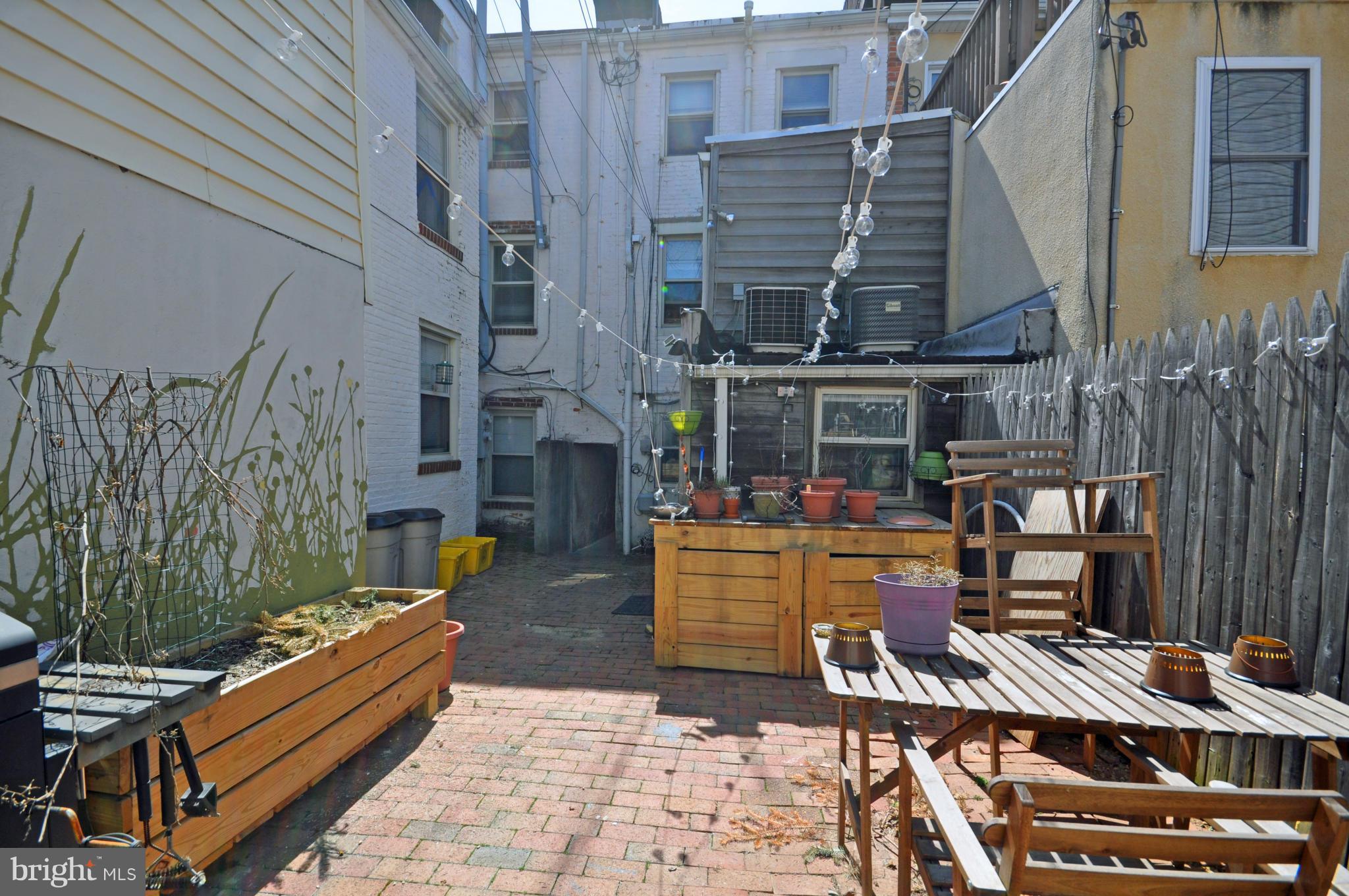 FELLS POINT HISTORIC DISTRICT - Residential Income