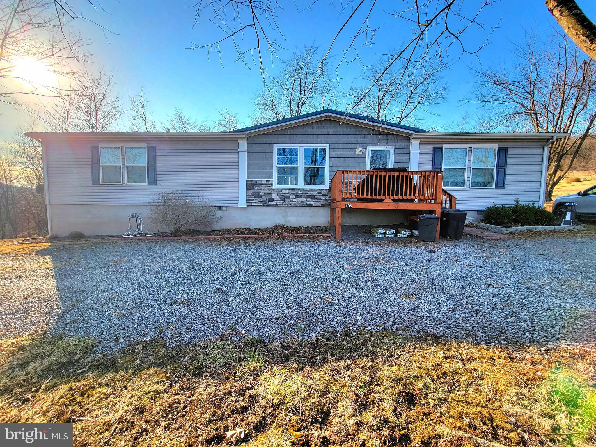 ROMNEY FRUIT RANCHES - Residential